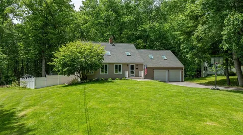 15 Birnum Woods Road Stratham NH 03885