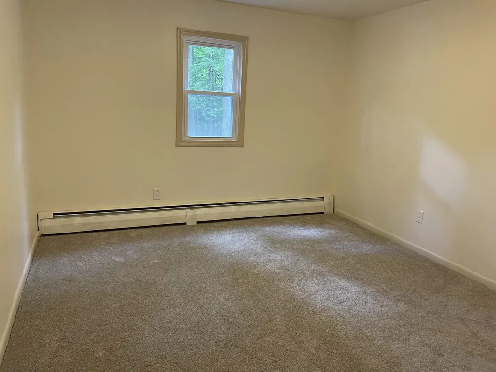 10 Bryan Court Rockingham VT 05101