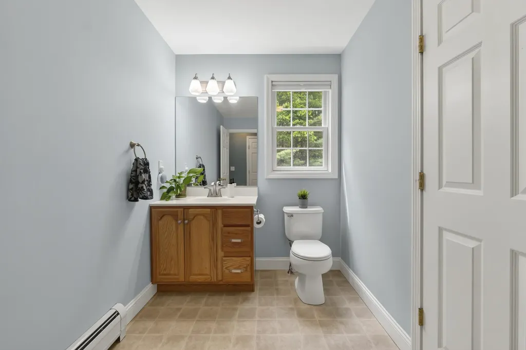 277 Parker Mountain Road Barrington NH 03825