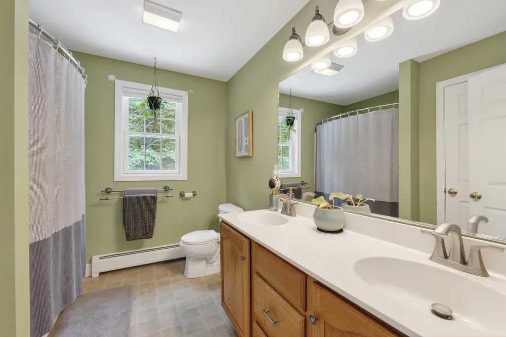 277 Parker Mountain Road Barrington NH 03825