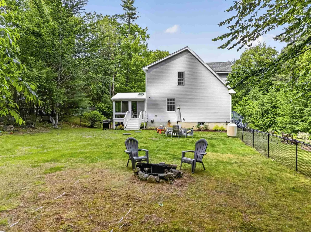 277 Parker Mountain Road Barrington NH 03825