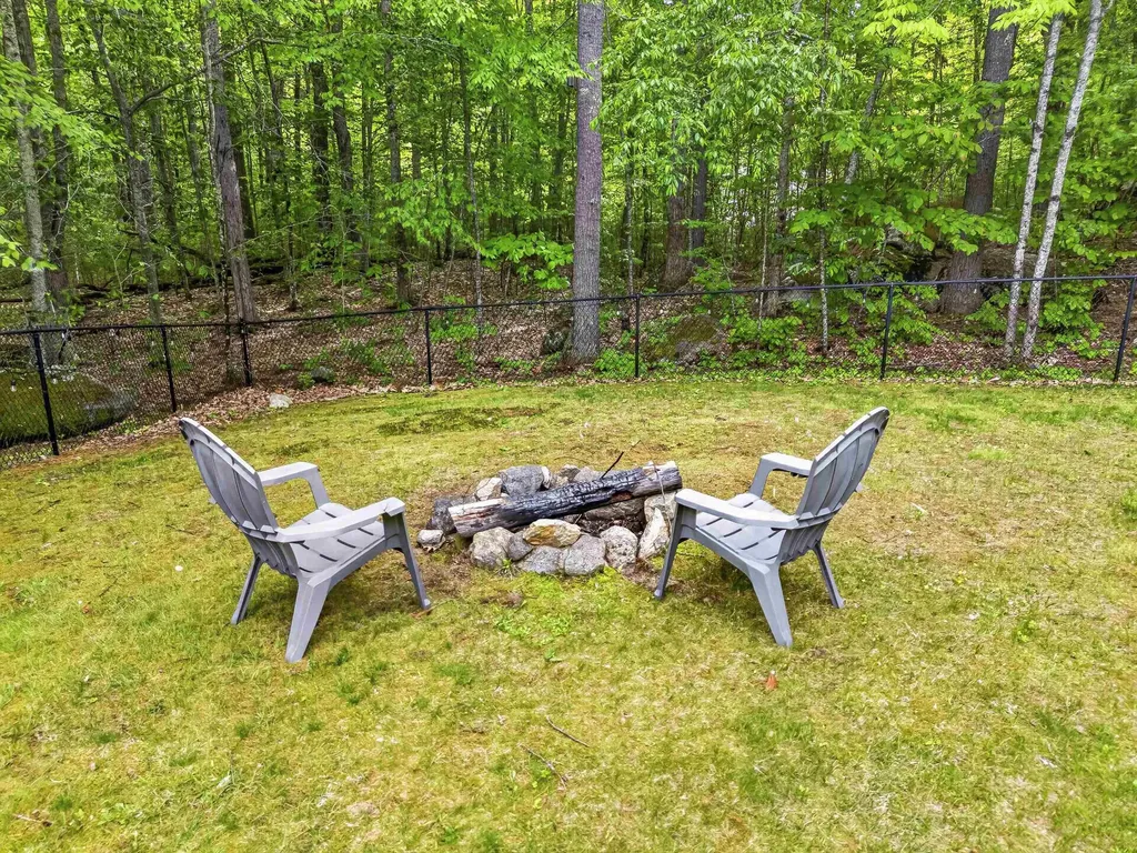 277 Parker Mountain Road Barrington NH 03825