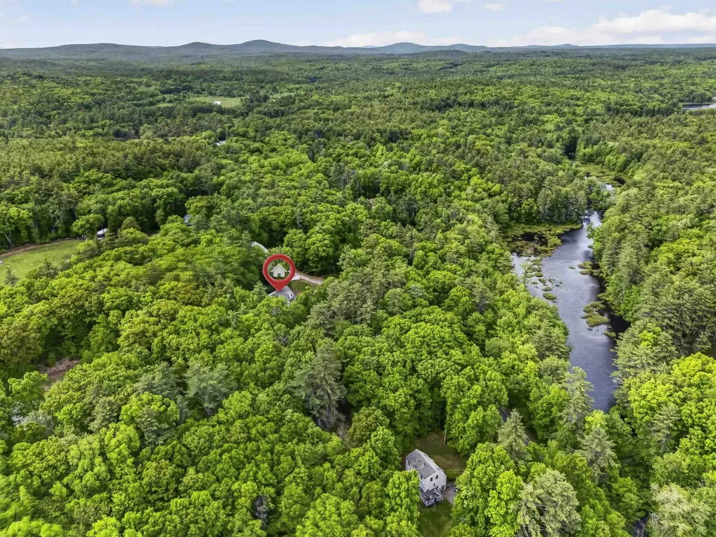 277 Parker Mountain Road Barrington NH 03825