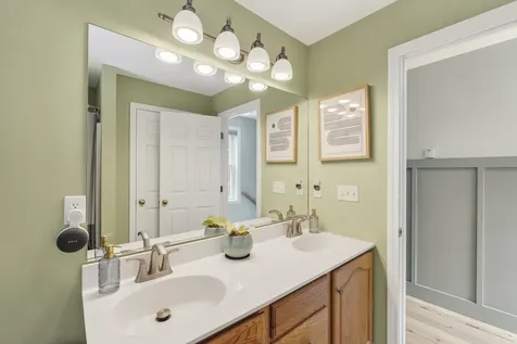277 Parker Mountain Road Barrington NH 03825