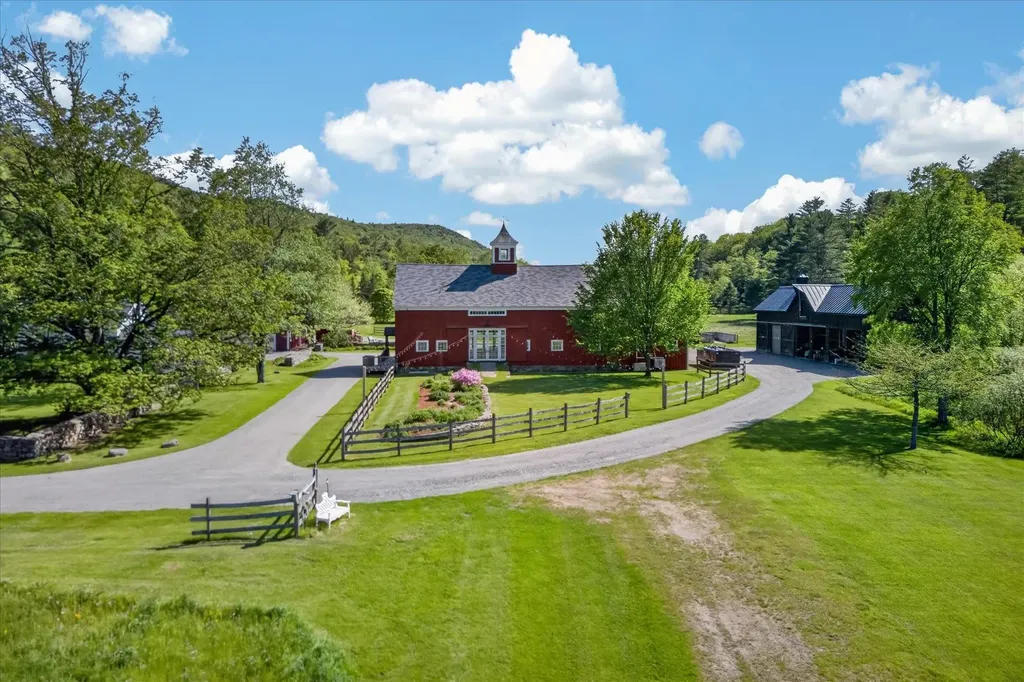 2060 Townshend Road Grafton VT 05146