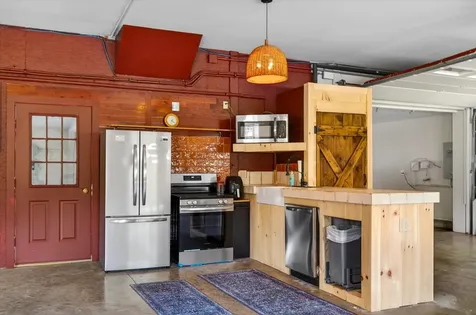 2060 Townshend Road Grafton VT 05146