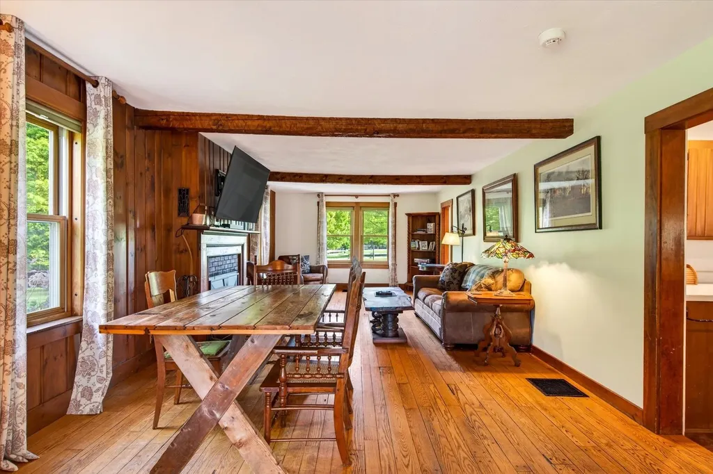 2060 Townshend Road Grafton VT 05146