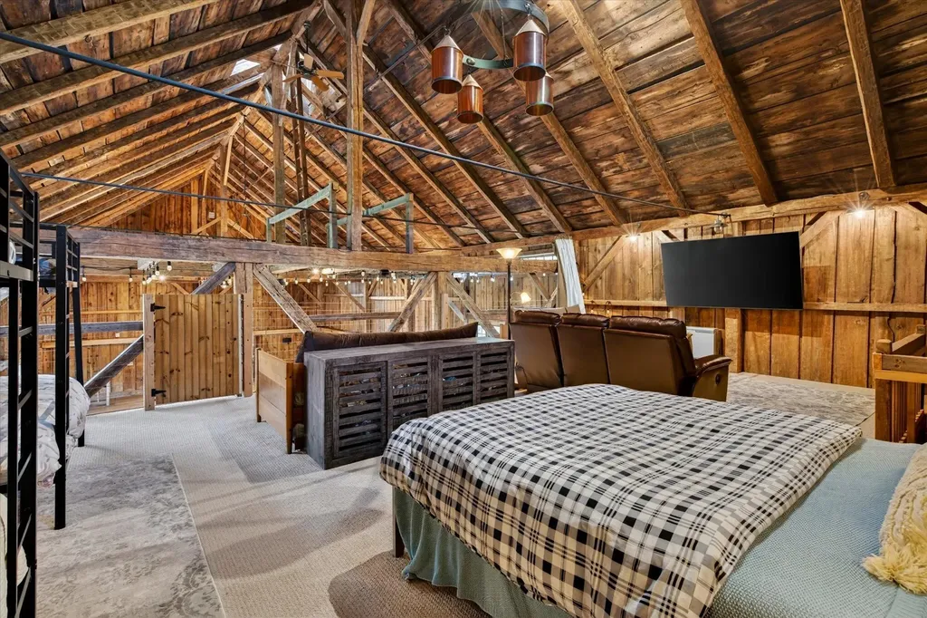2060 Townshend Road Grafton VT 05146