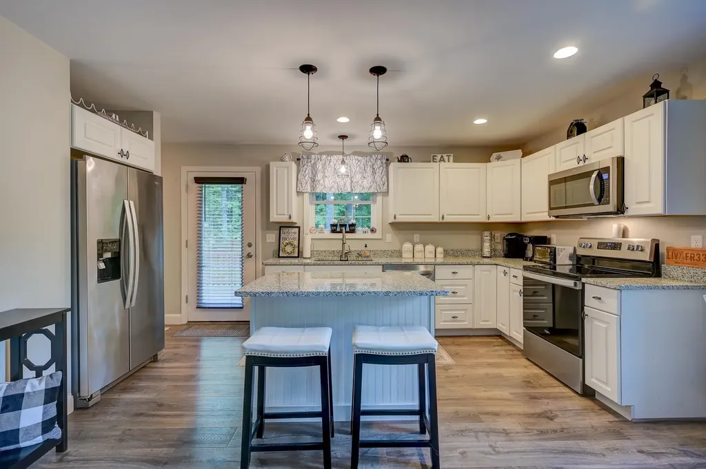 39 Timber Shore Drive Conway NH 03813