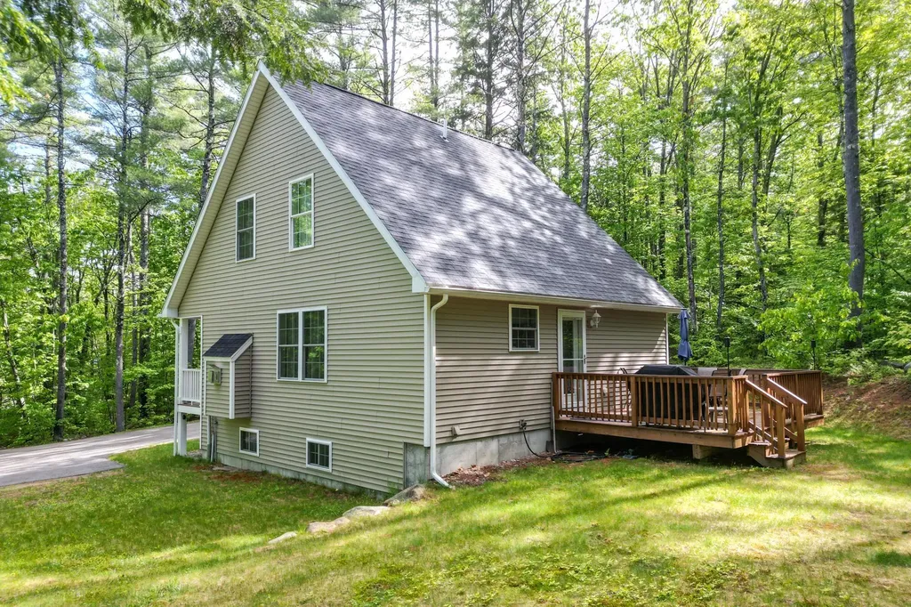 39 Timber Shore Drive Conway NH 03813