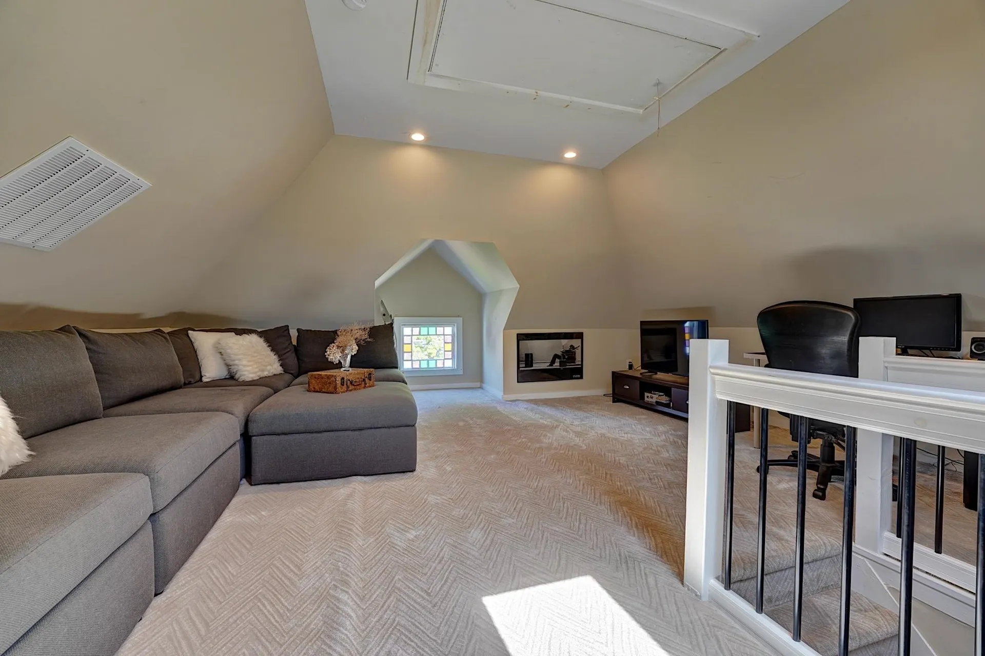 118 Richards Avenue Portsmouth NH 03801