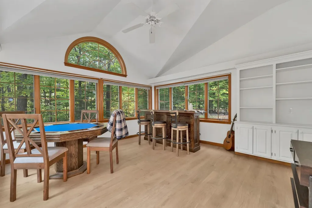 7 Loon Street Wolfeboro NH 03894