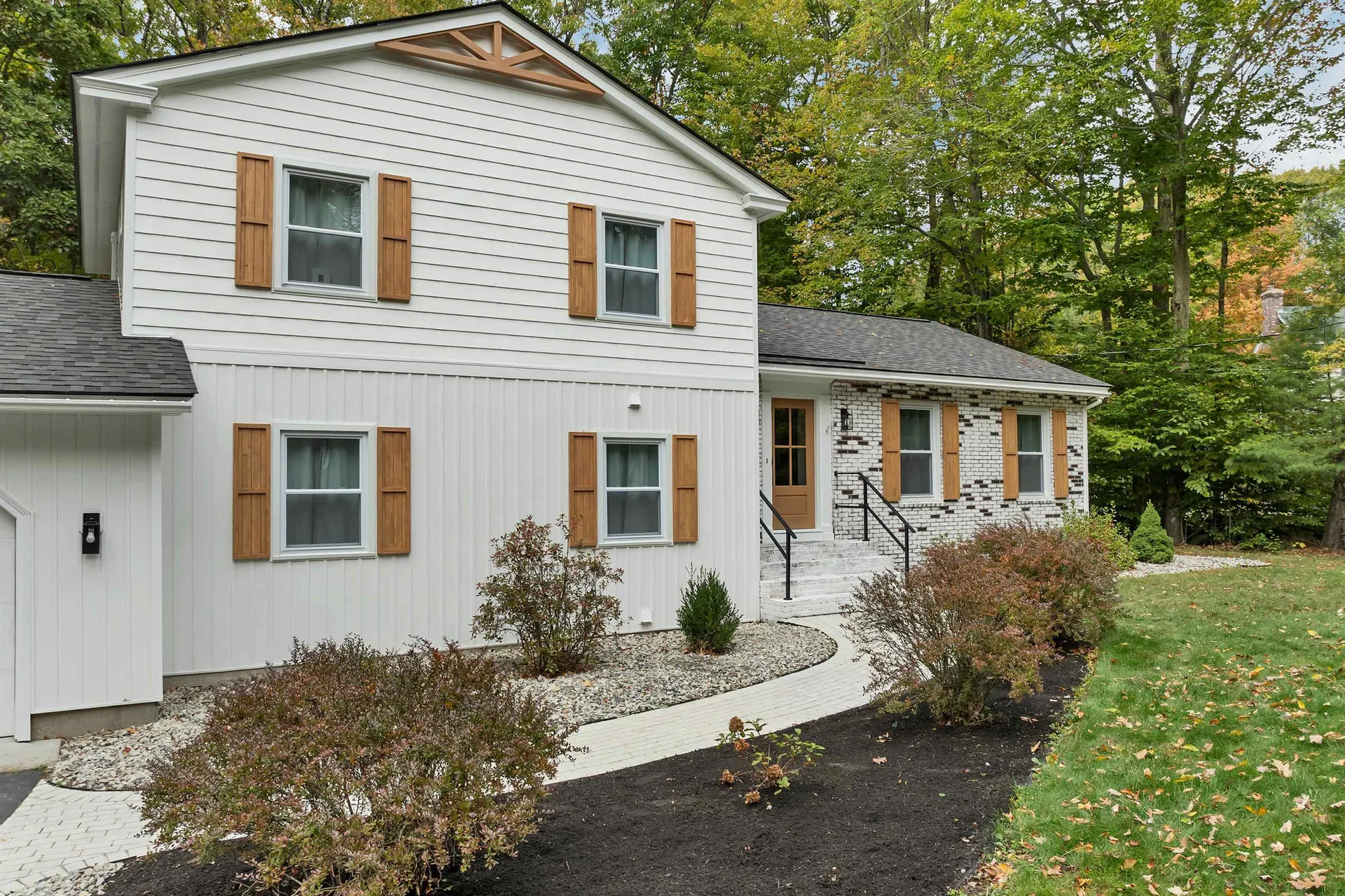 7 Loon Street Wolfeboro NH 03894