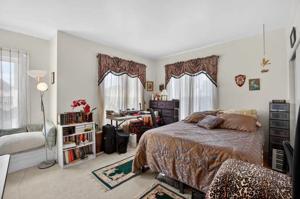 20 Abbott Street Nashua NH 03064