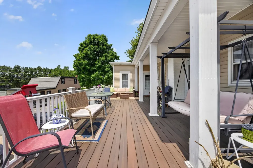 20 Abbott Street Nashua NH 03064