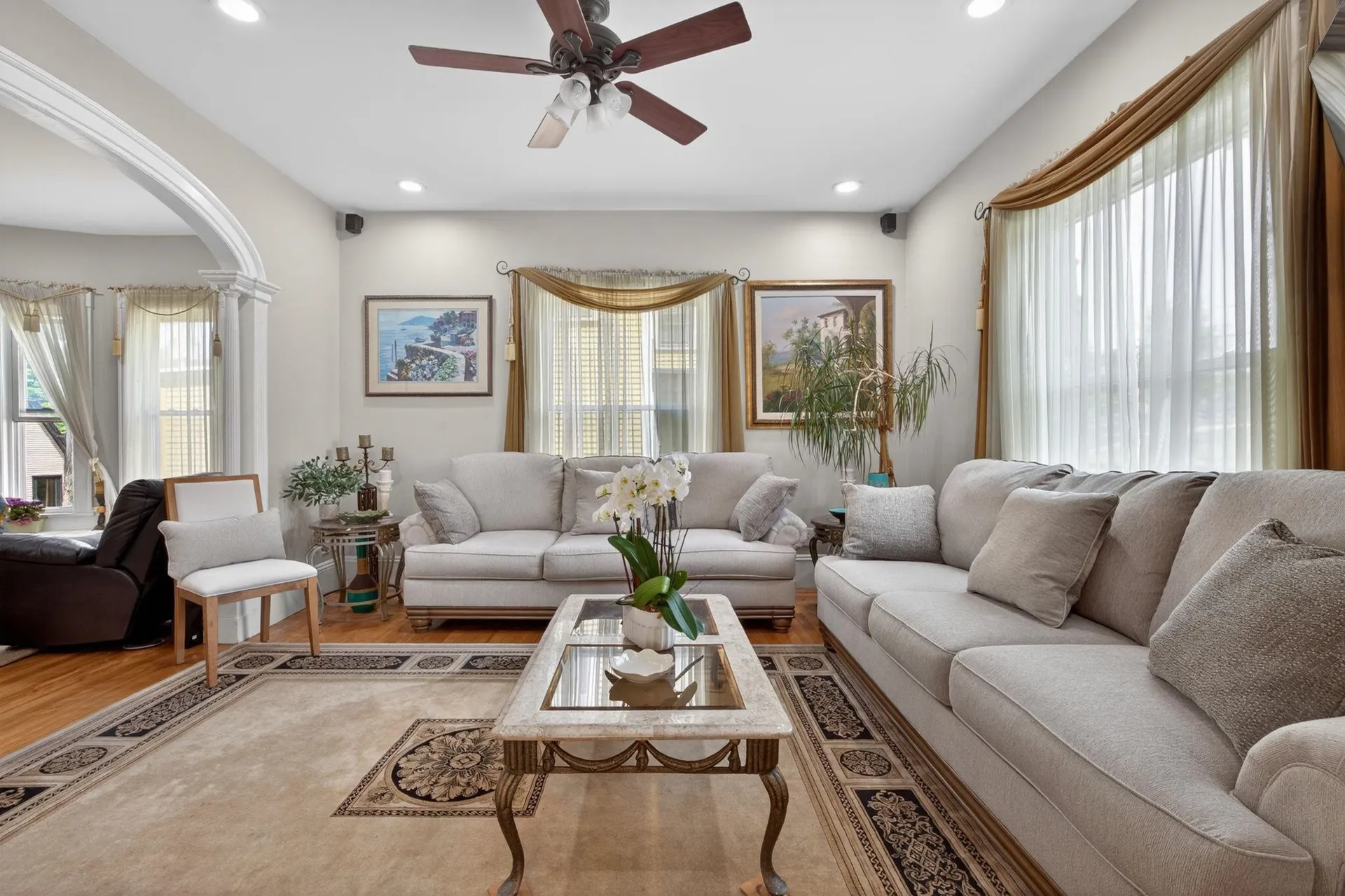 20 Abbott Street Nashua NH 03064