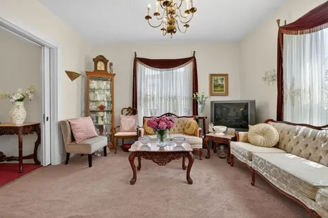20 Abbott Street Nashua NH 03064