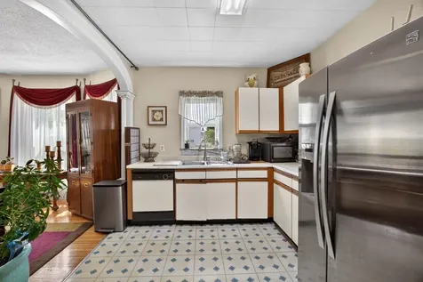 20 Abbott Street Nashua NH 03064