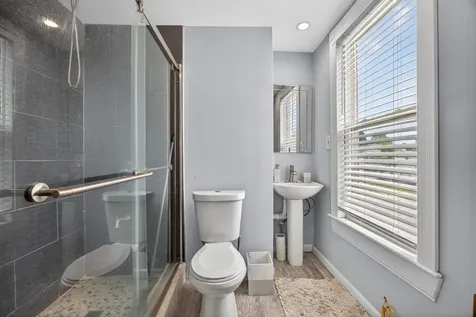 20 Abbott Street Nashua NH 03064