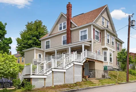 20 Abbott Street Nashua NH 03064