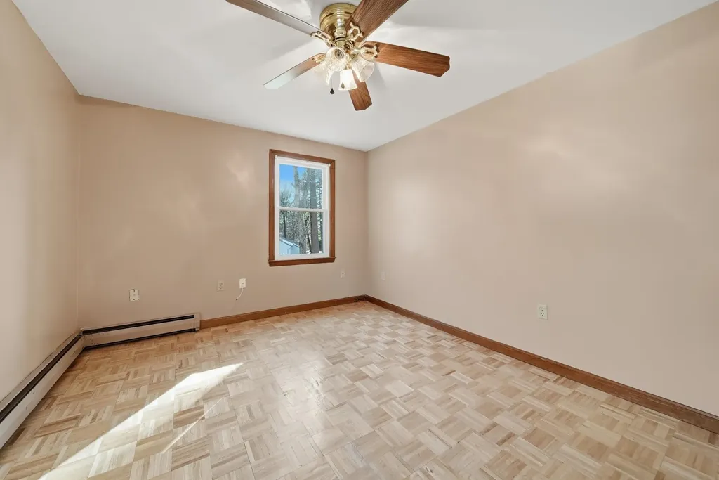 27 Winslow Farm Road Hudson NH 03051