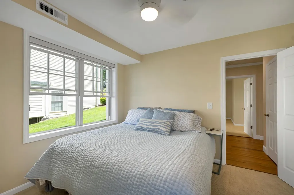 25 Sullivan Way Laconia NH 03246