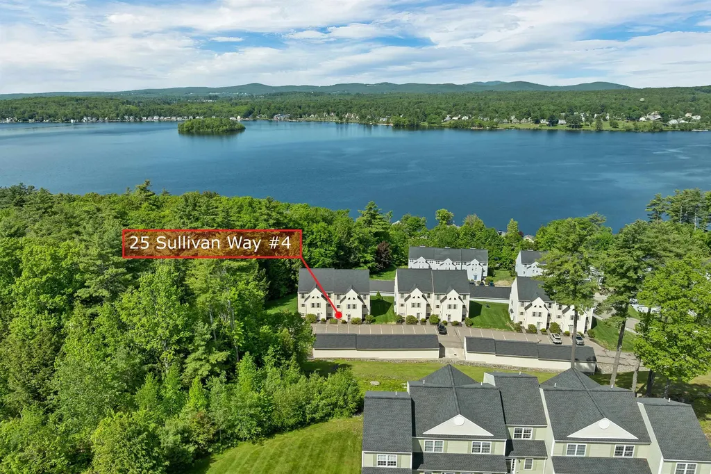 25 Sullivan Way Laconia NH 03246
