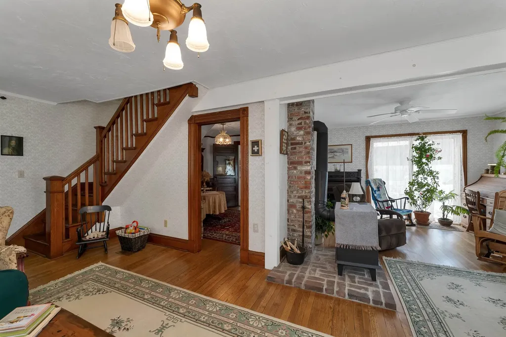 195 Philbrook Road Sanbornton NH 03269