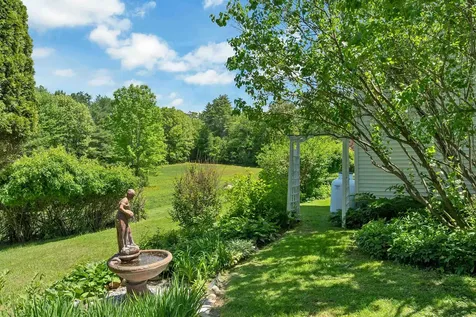 195 Philbrook Road Sanbornton NH 03269