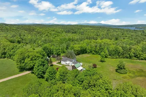 195 Philbrook Road Sanbornton NH 03269