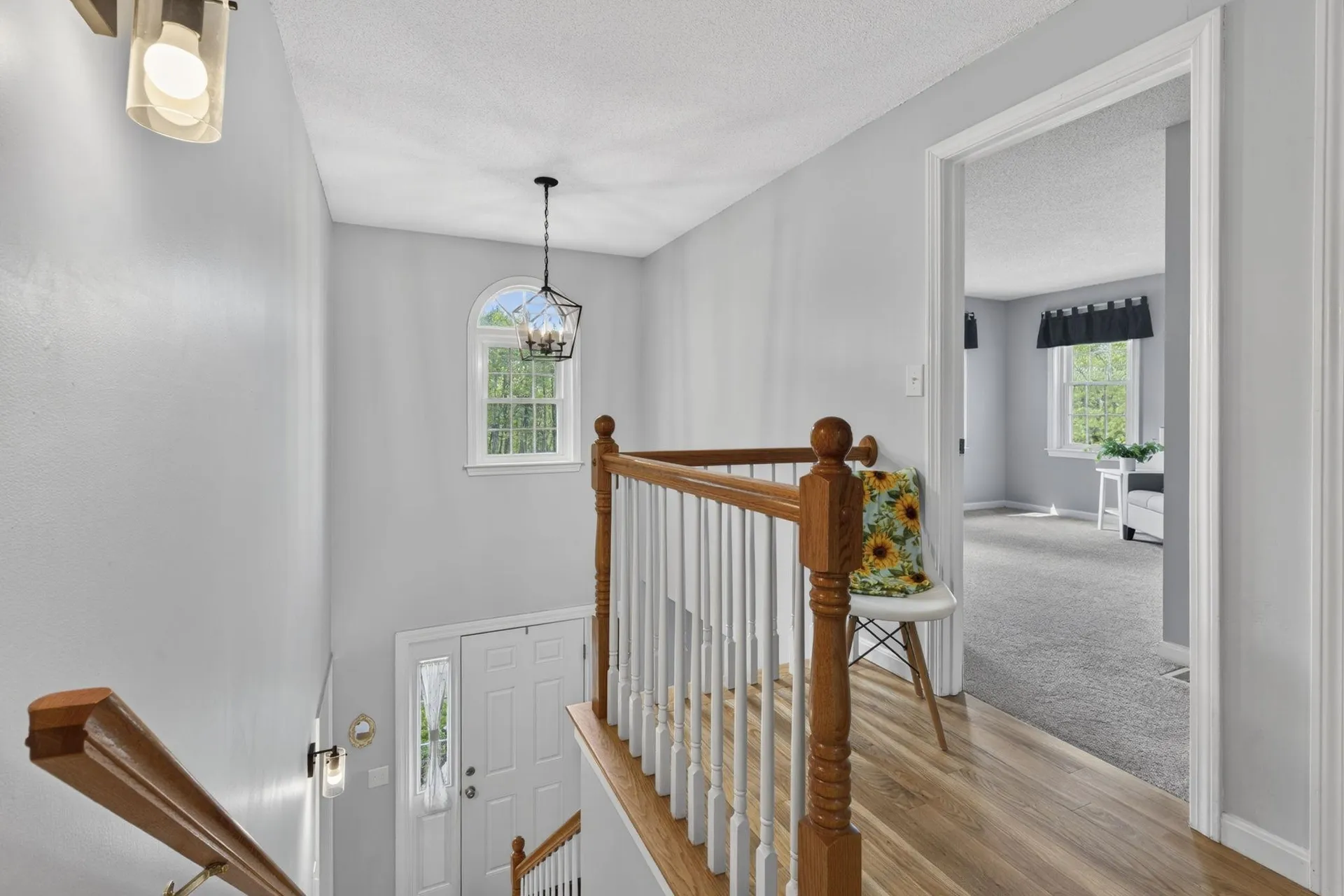 30 Royal Lane Londonderry NH 03053