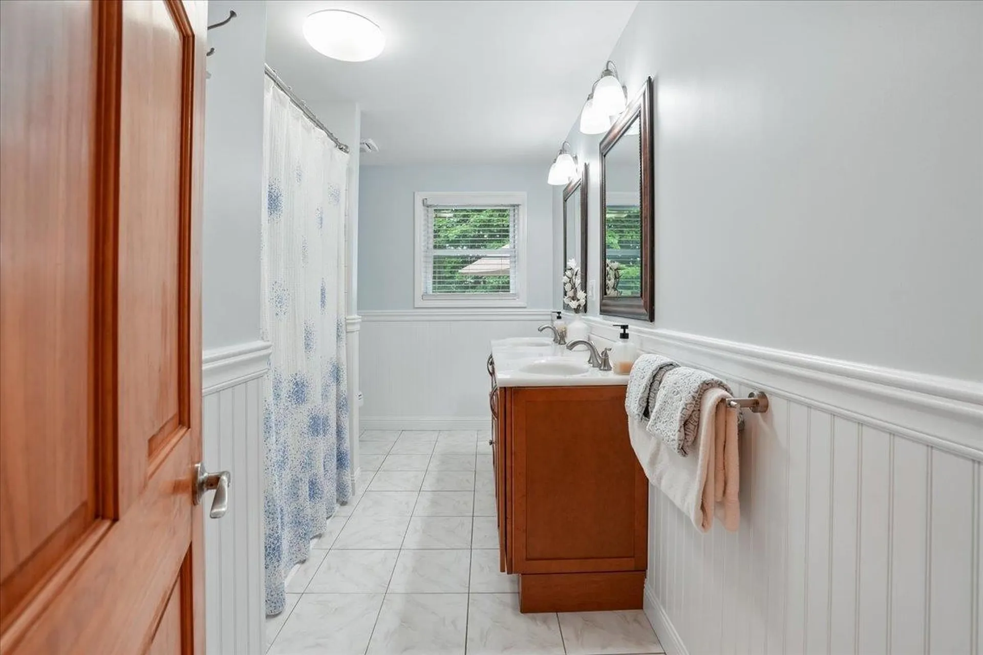 12 Barkland Drive Derry NH 03038