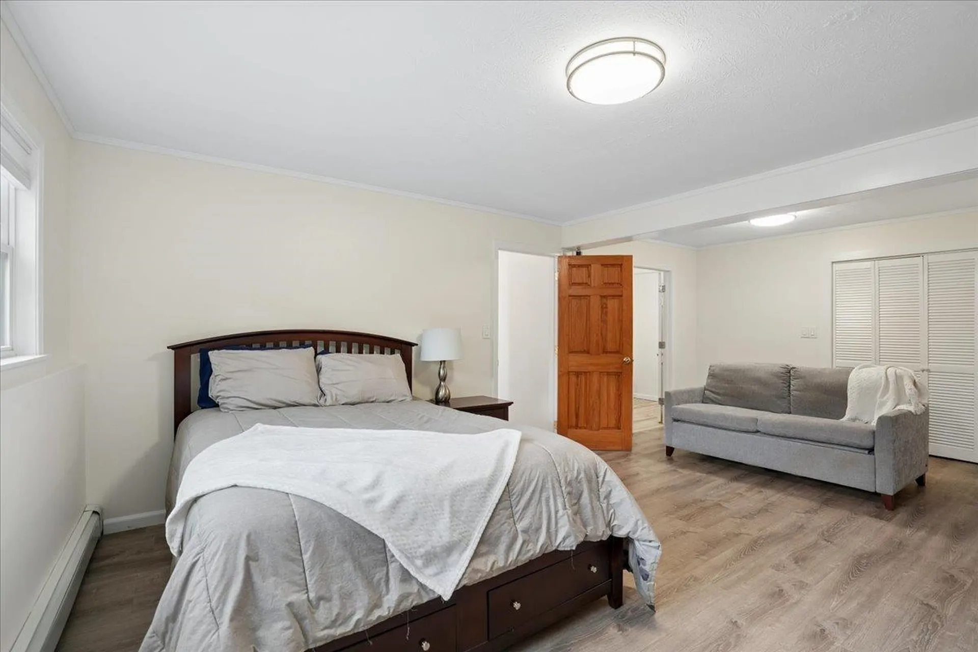 12 Barkland Drive Derry NH 03038