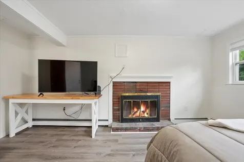 12 Barkland Drive Derry NH 03038