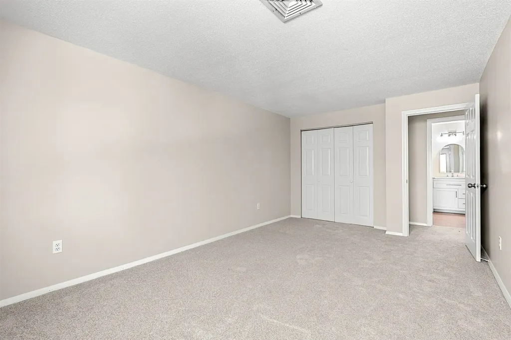 15 Blackstone Drive Nashua NH 03063