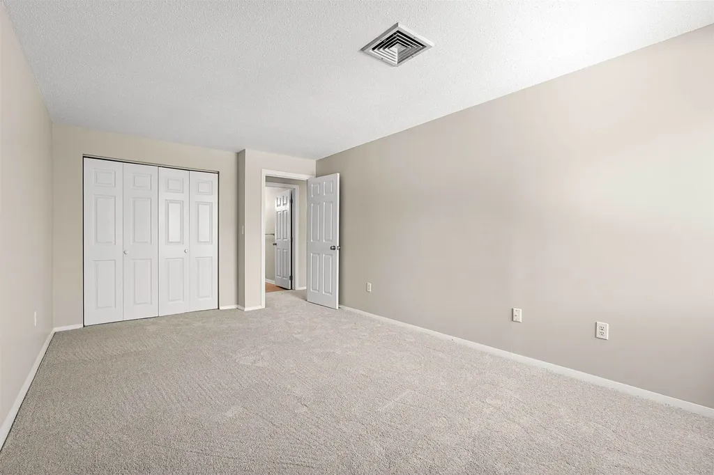 15 Blackstone Drive Nashua NH 03063