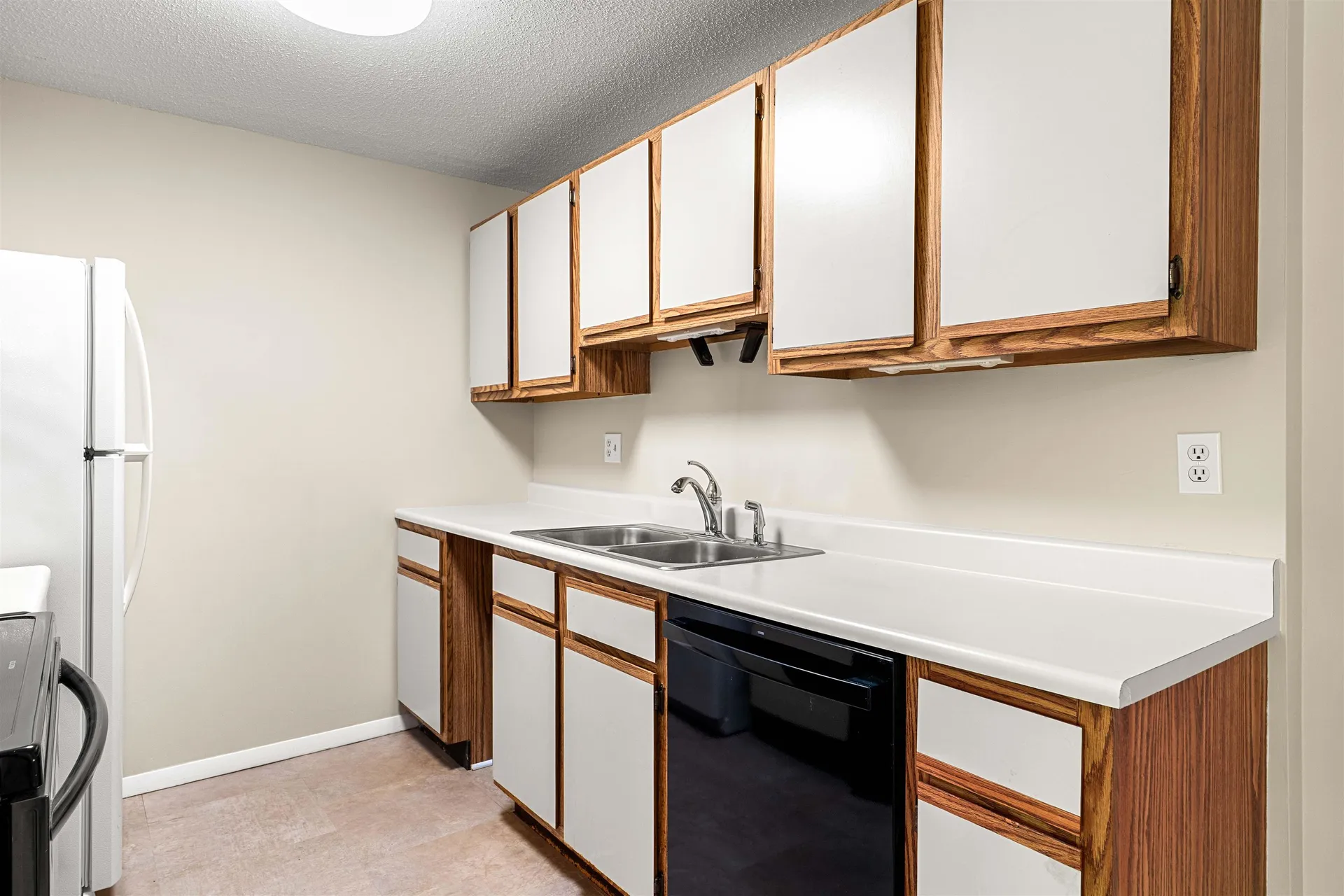 15 Blackstone Drive Nashua NH 03063