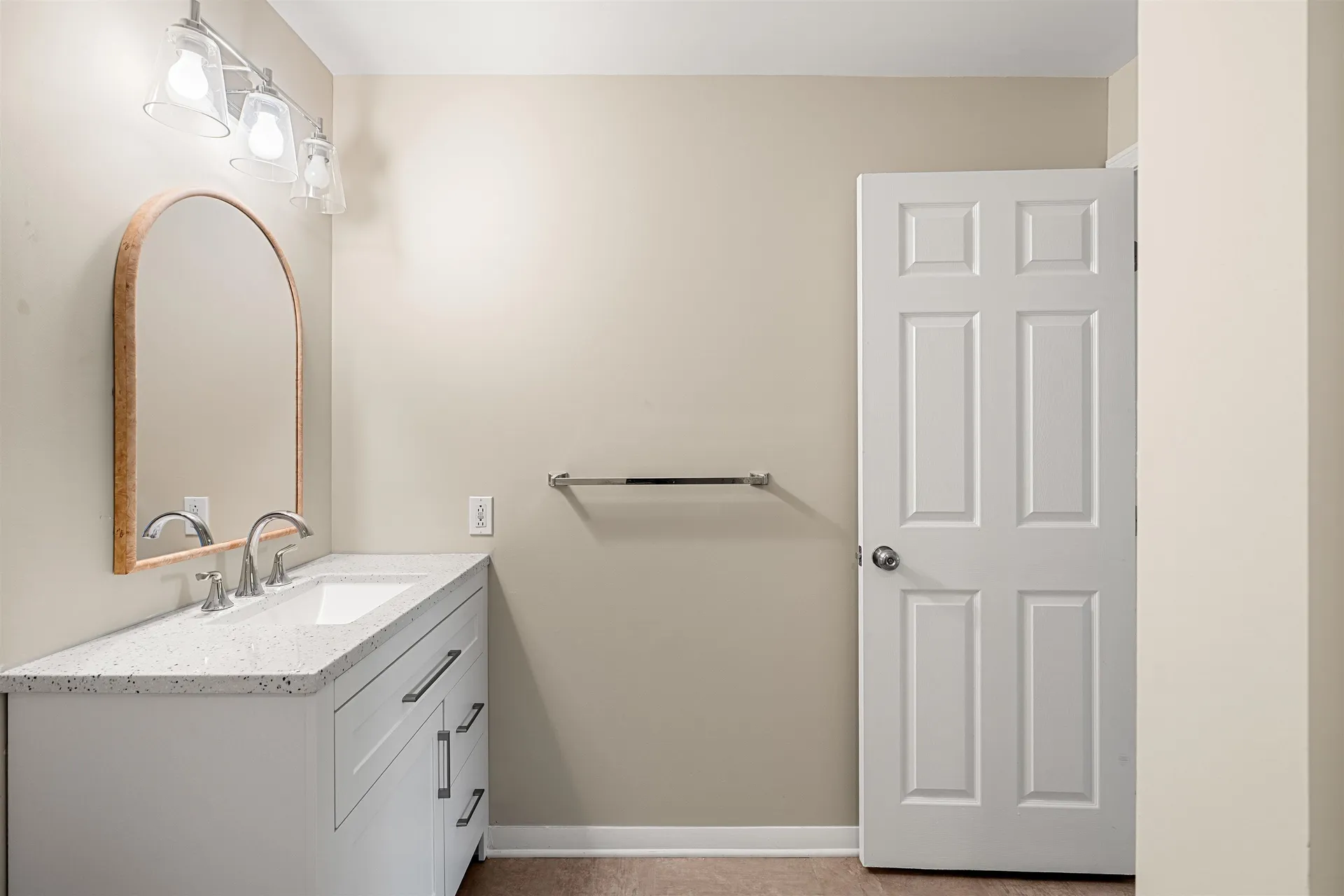 15 Blackstone Drive Nashua NH 03063