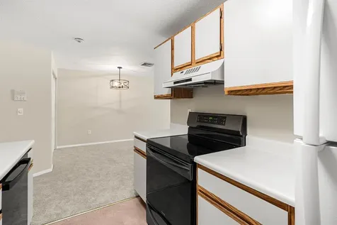 15 Blackstone Drive Nashua NH 03063