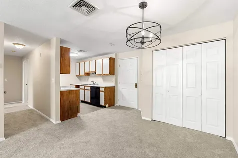 15 Blackstone Drive Nashua NH 03063