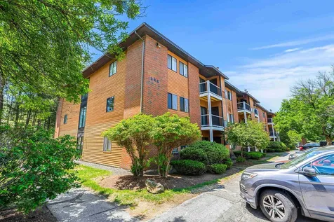15 Blackstone Drive Nashua NH 03063