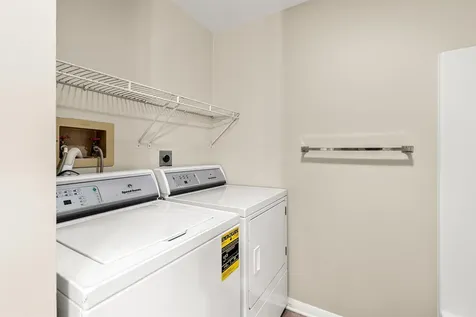 15 Blackstone Drive Nashua NH 03063