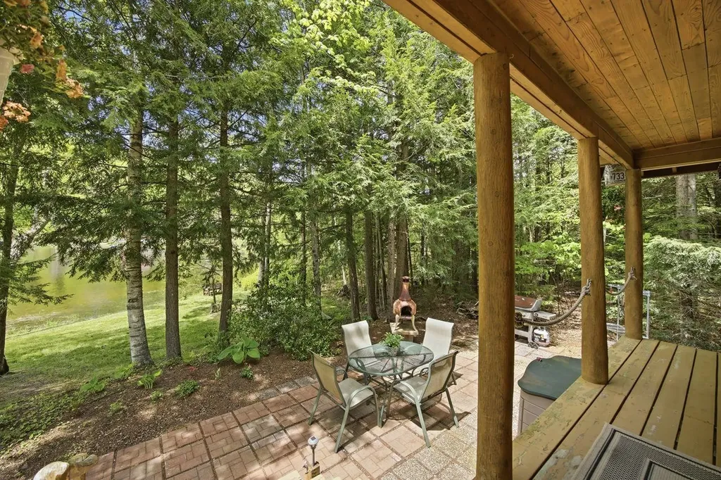 38 Kelly Road Stark NH 03582