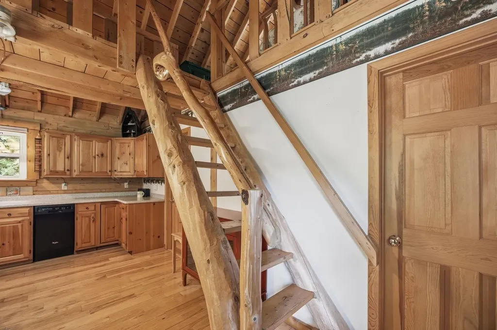38 Kelly Road Stark NH 03582
