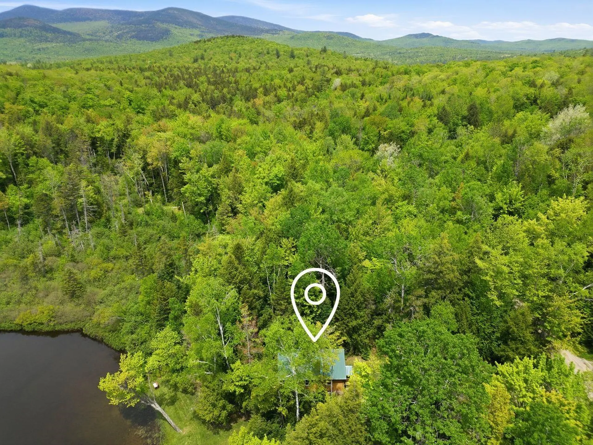 38 Kelly Road Stark NH 03582