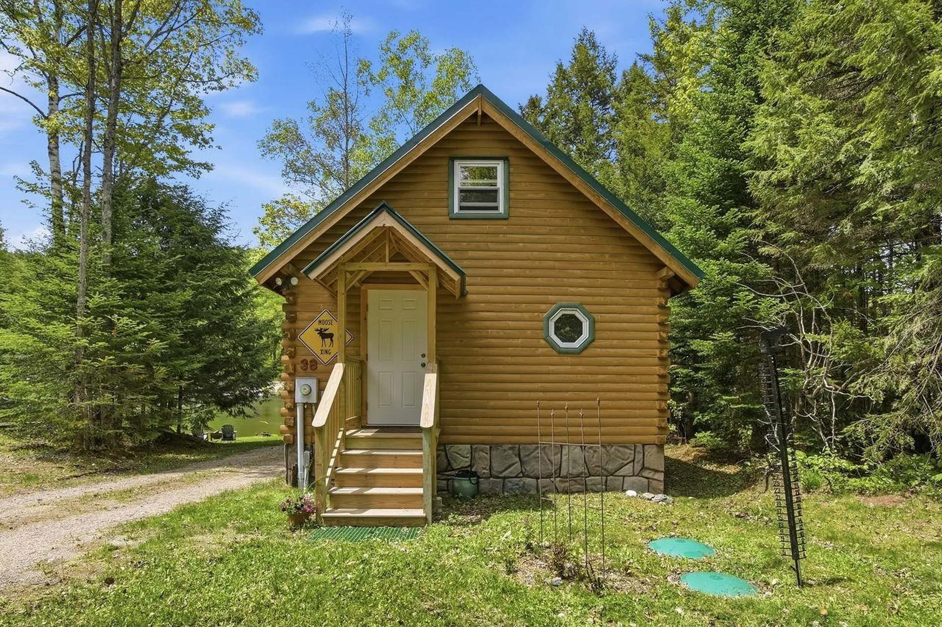 38 Kelly Road Stark NH 03582
