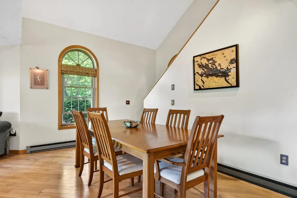8B Crane Circle Laconia NH 03246