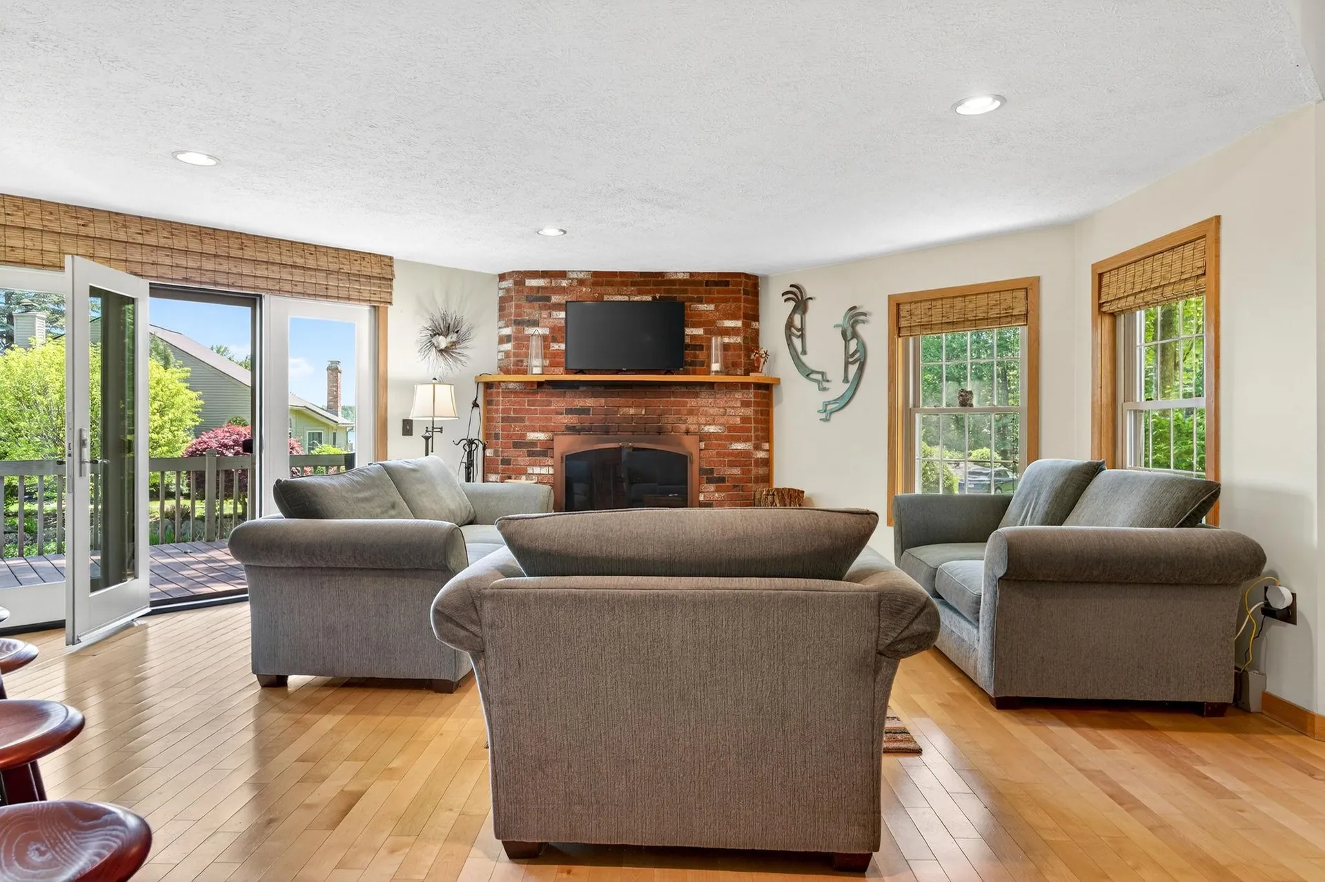 8B Crane Circle Laconia NH 03246