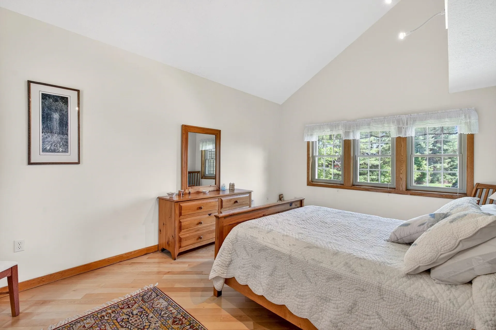 8B Crane Circle Laconia NH 03246