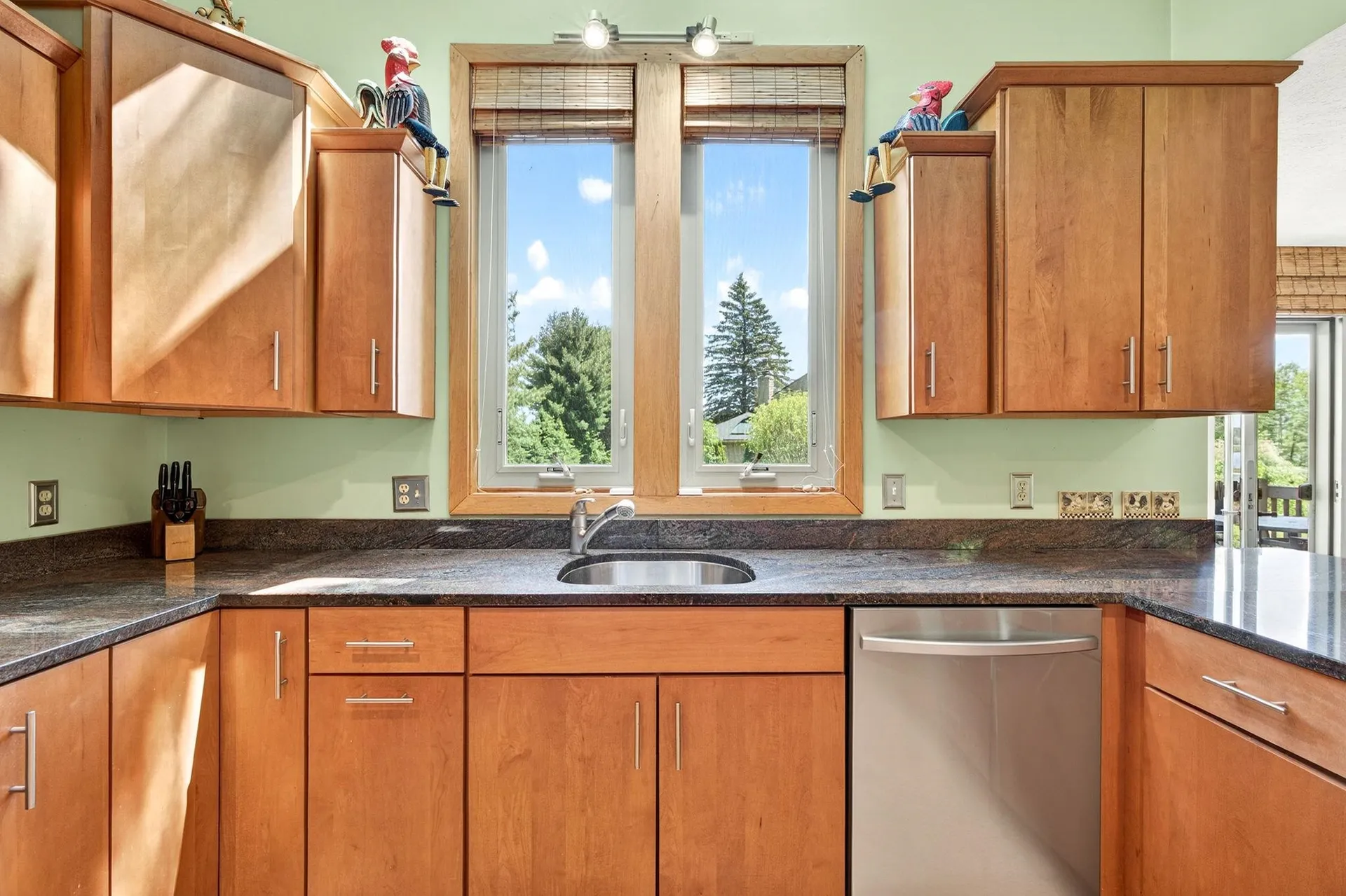 8B Crane Circle Laconia NH 03246